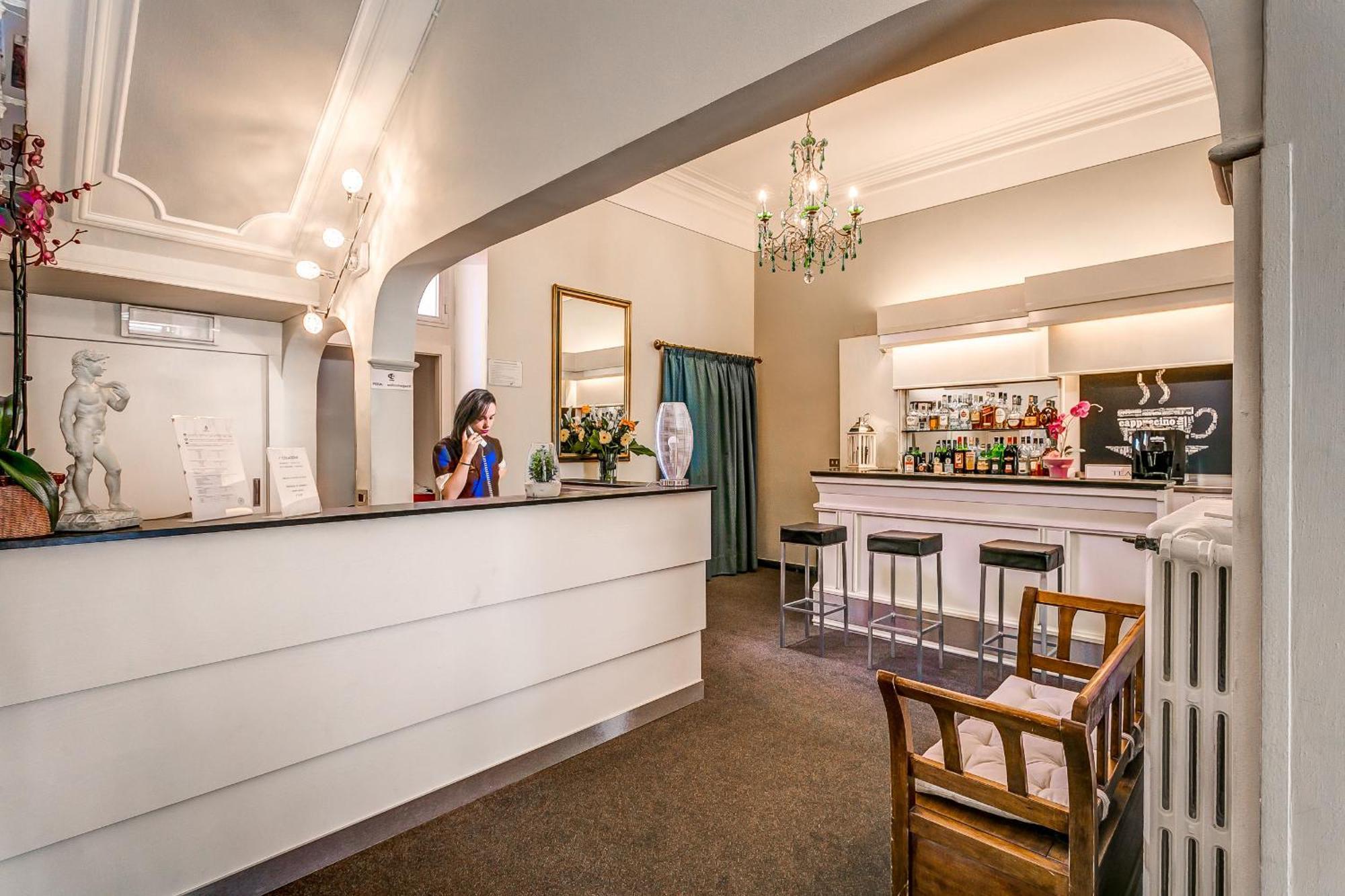 Hotel Arno Bellariva Флоренция Экстерьер фото