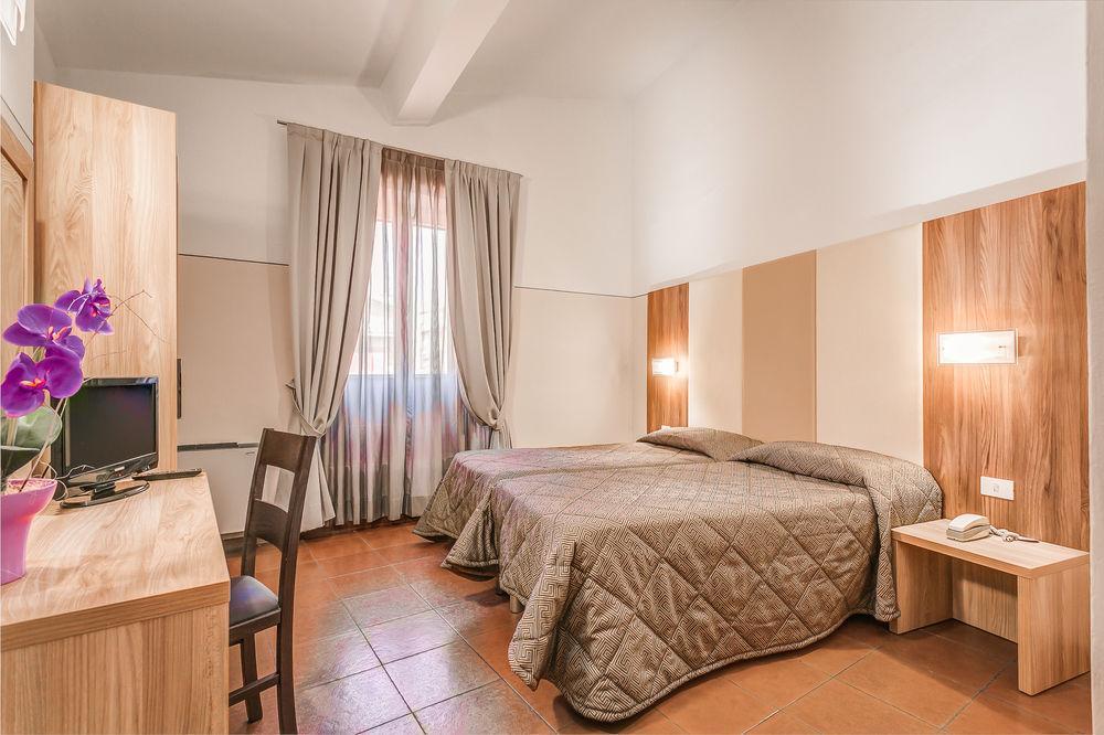Hotel Arno Bellariva Флоренция Экстерьер фото
