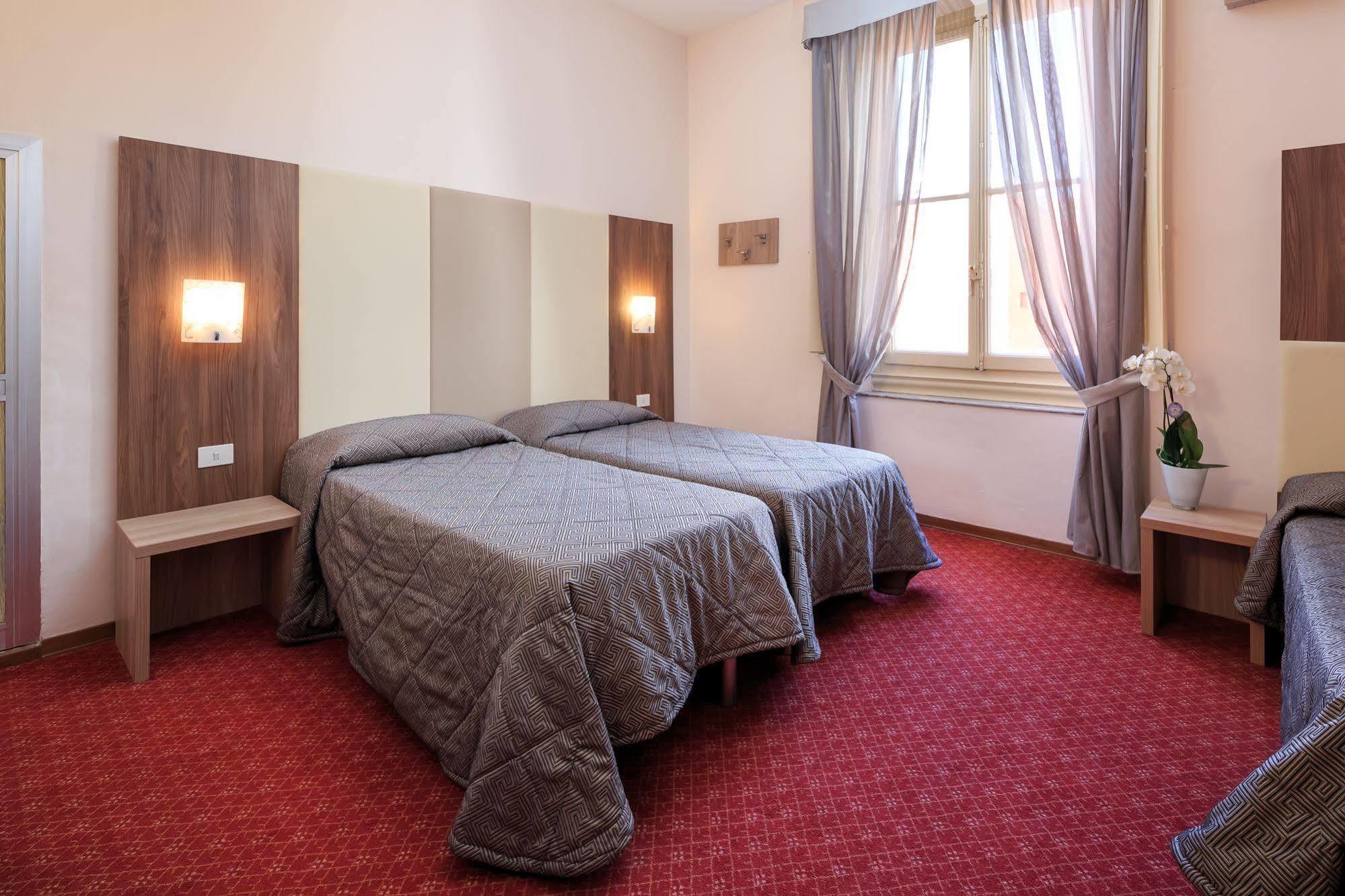 Hotel Arno Bellariva Флоренция Экстерьер фото
